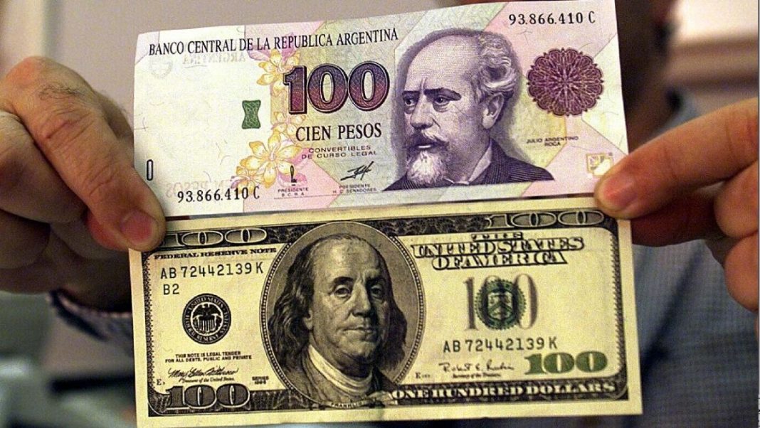 Argentina_-La-verdadera-curva-no-es-el-Coronavirus-sino-el-Dólar.jpg