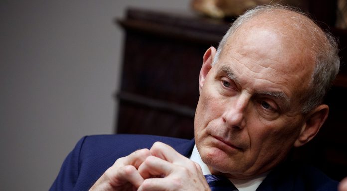 Le président a clairement oublié comment cela s’est réellement passé » : John Kelly défend Mattis
