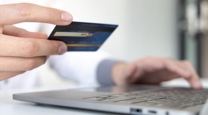 Quid d’une demande de crédit en ligne prê-en-ligne