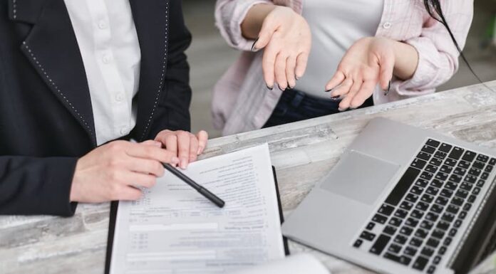 Assurance professionnelle : un pilier pour la sécurité des entrepreneurs Avec un assureur