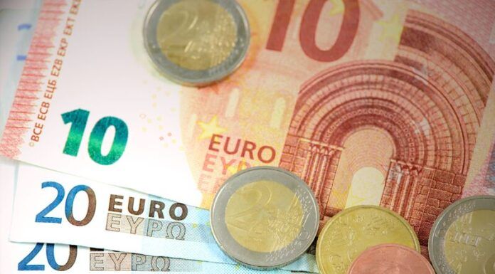 Combien peut-on gagner avec un livret rémunéré avec Distingo Bank ? billet-d-argent