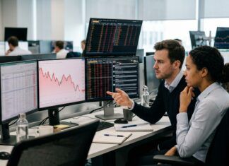Bourse : Le secteur du sport dégringole, est-il temps de miser sur Nike, Lululemon ou JD Sports ? analyse du secteur sportif en bourse : bilan de la chute récente et opportunités d'investissement sur nike, lululemon et jd sports.